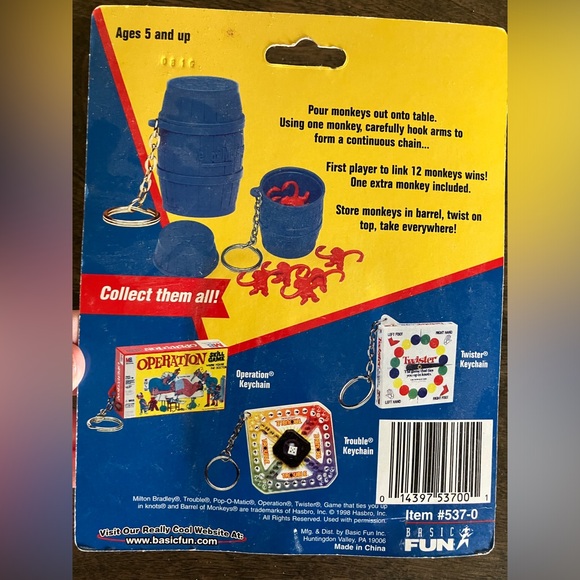 NIP Vintage 1998 Basic Fun Miniature Barrel Of Monkeys Toy Game Keychain Hasbro - Picture 2 of 2